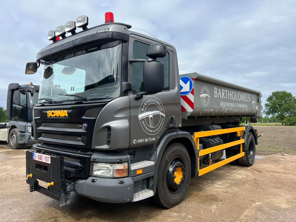 Vrachtwagen met containersysteem, Autos, Achat, Scania, 2 places, Boîte manuelle