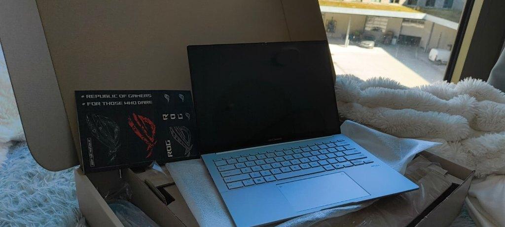ASUS Zenbook 14 OLED Ultra 9 gloednieuwe MacBook, Intel Core Ultra 9, Asus, Nieuw, 14 inch