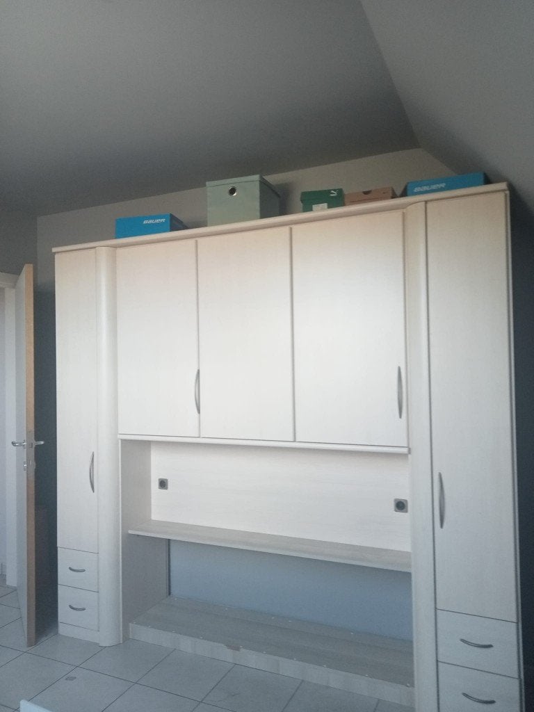 Mooie praktische kast, stevig hout, Ophalen, 200 cm of meer, Met lade(s), Zo goed als nieuw
