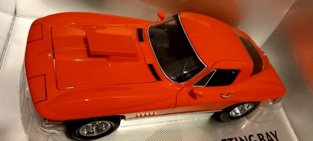 1/18 Corvette Sting Ray Drag Racer 1967 Exoto motorbox, Enlèvement ou Envoi, Neuf, Voiture, Autres marques