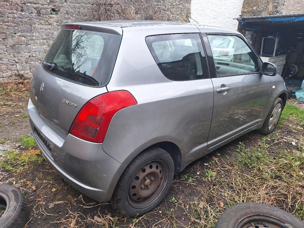 Suzuki Swift, Auto's, Suzuki, Particulier, Swift, Benzine, Handgeschakeld, Ophalen