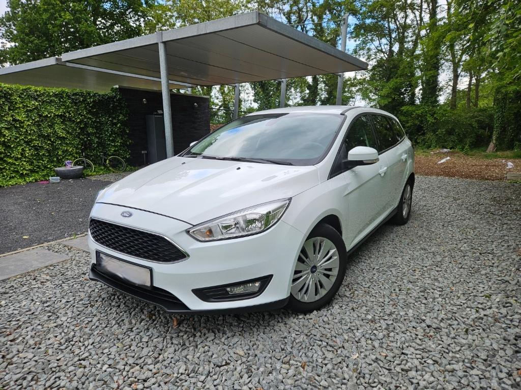 Ford Focus Break titanium   zeer goede staat, Auto's, Stof, Euro 6, Wit, Particulier