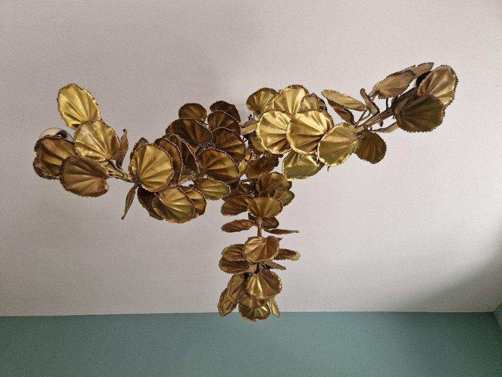 Grand luste brutaliste en laiton, décor floral, 1970, Enlèvement