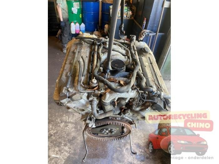 Moteur d'un Mercedes E-Klasse, 3 mois de garantie, Utilisé, -, -
