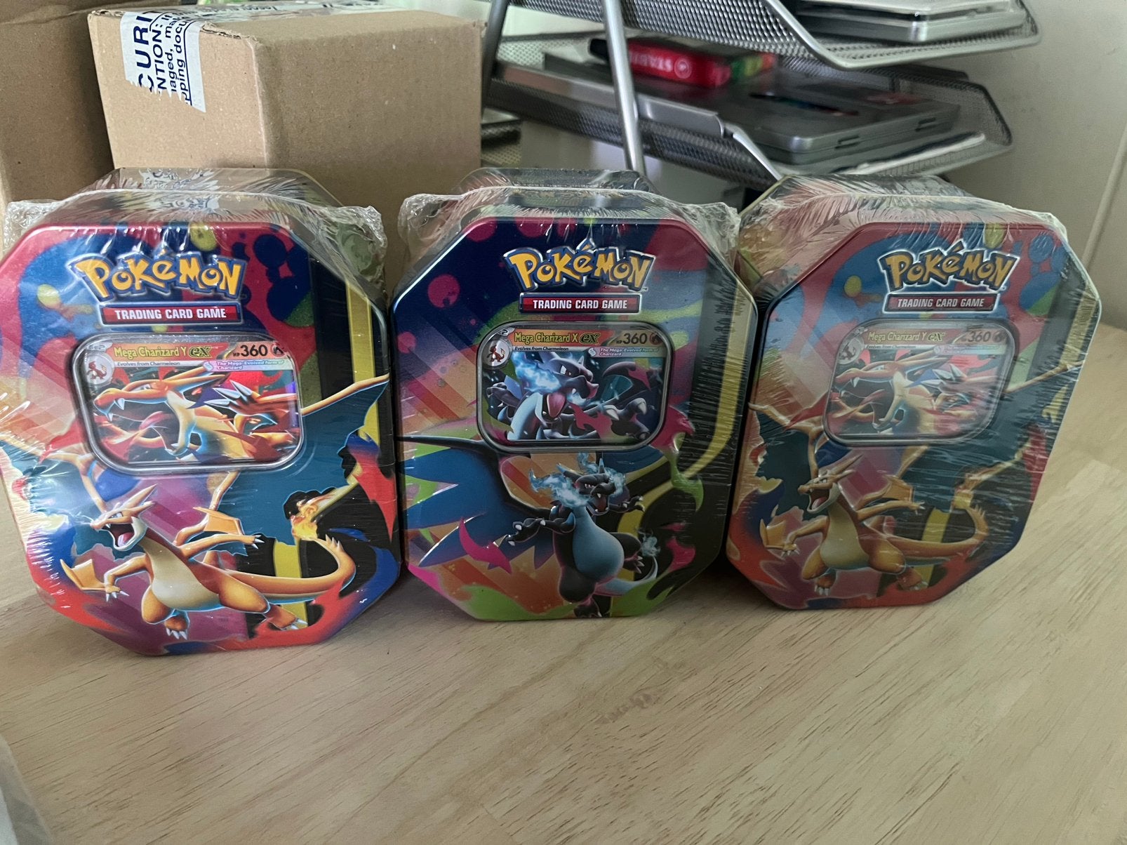 Charizard tin, Ophalen of Verzenden