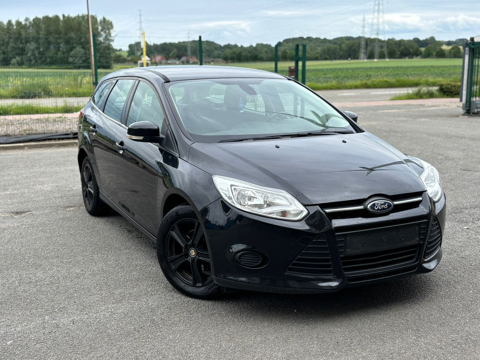 Ford Fiesta 1.2 essence Airco LEZ OK, Auto's, https://public.car-pass.be/vhr/c67ff115-d5e7-4258-9671-472184b0b23c, Bedrijf, 5 deurs
