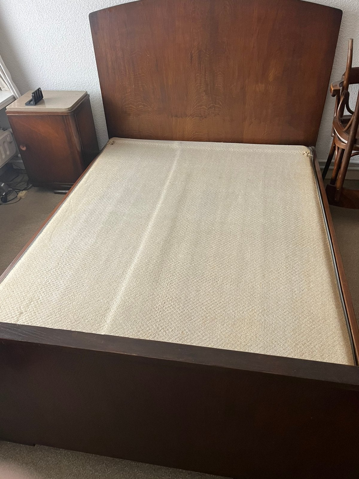 2 persoons slaapkamer met kast en 1 nachtkastje, 140 cm, Brun, Enlèvement, Utilisé
