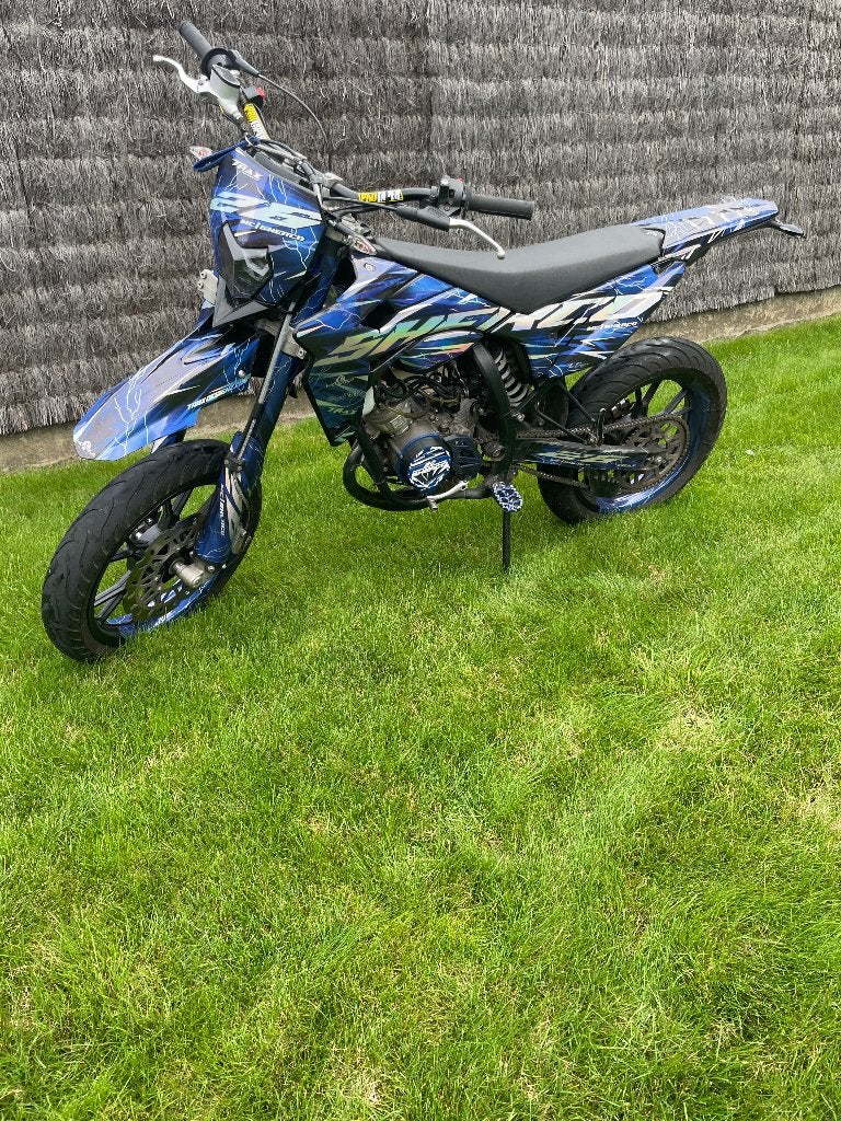 Sherco 50 SM, Fietsen en Brommers, Ophalen, 6 versnellingen, Gebruikt, Sherco