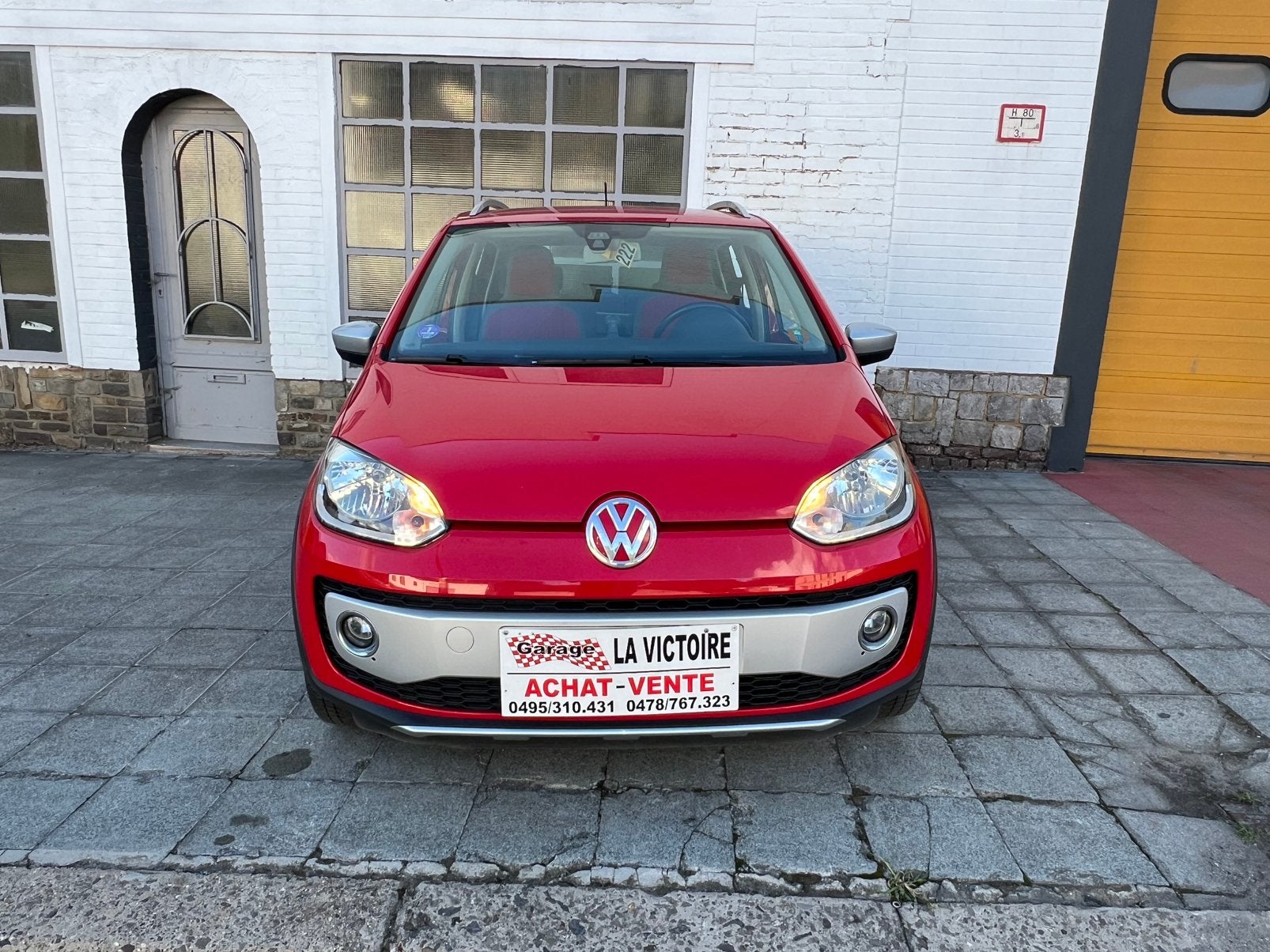 Volkswagen Cross Up 2014 année 1.0 essence 0032478767323, Autos, Rouge, Euro 5, Achat, Up!