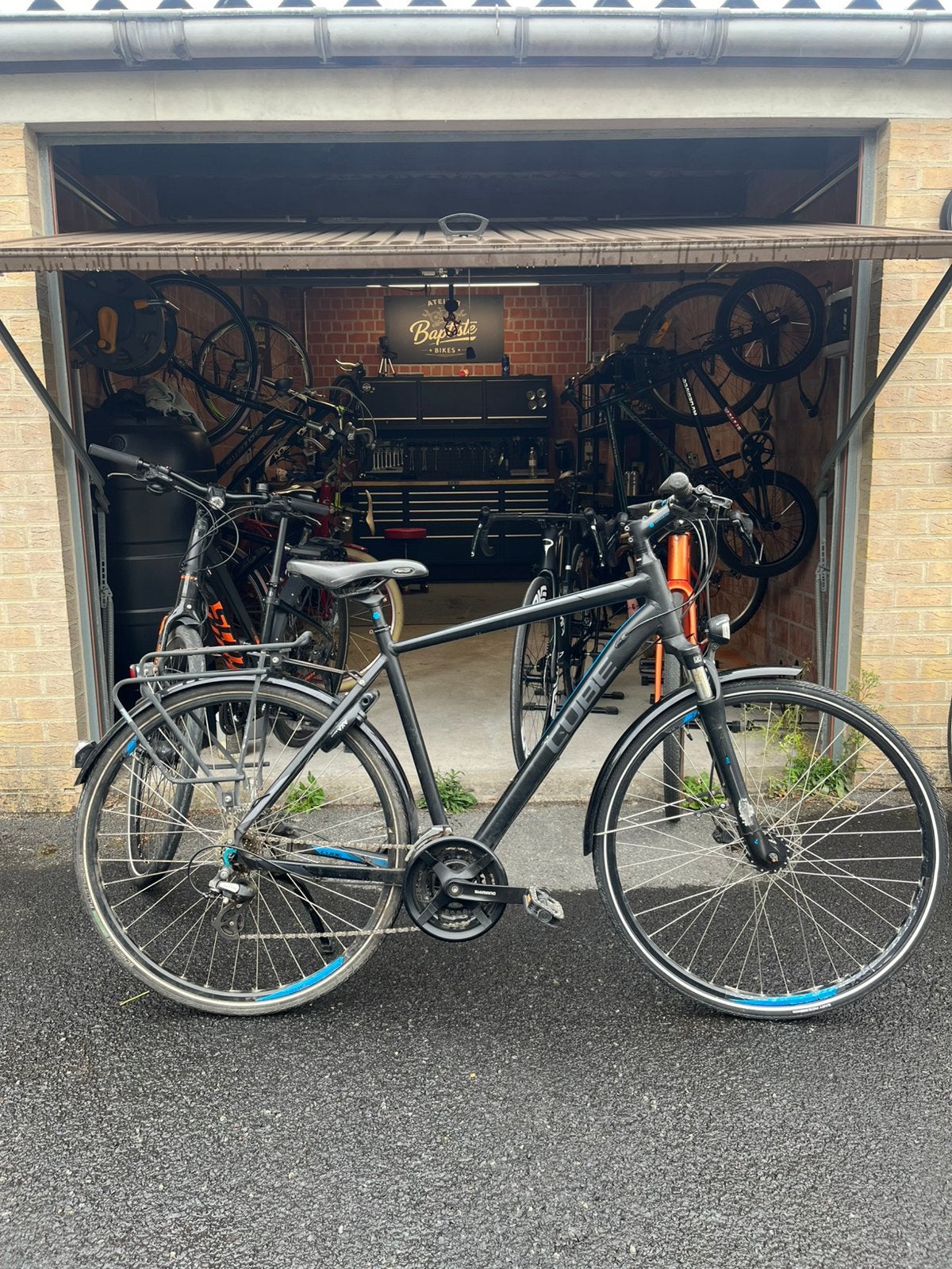 Cube touring pro stadsfiets, Enlèvement, Comme neuf