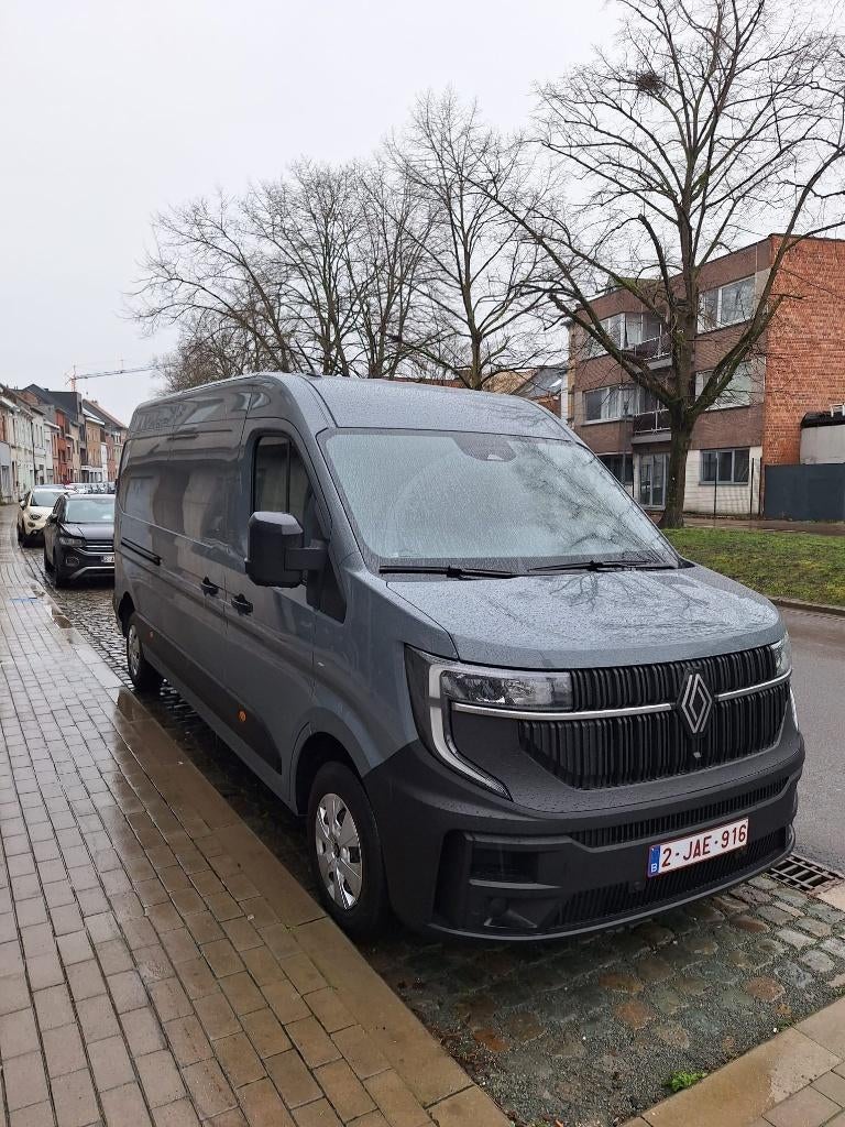 LEASING OVERNAME L2H2 UTILITY TRUCK