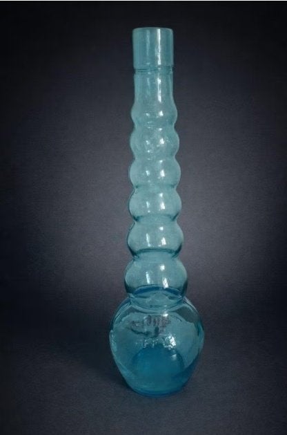 Carafe ou bouteille vintage en verre bleu turquoise., Enlèvement