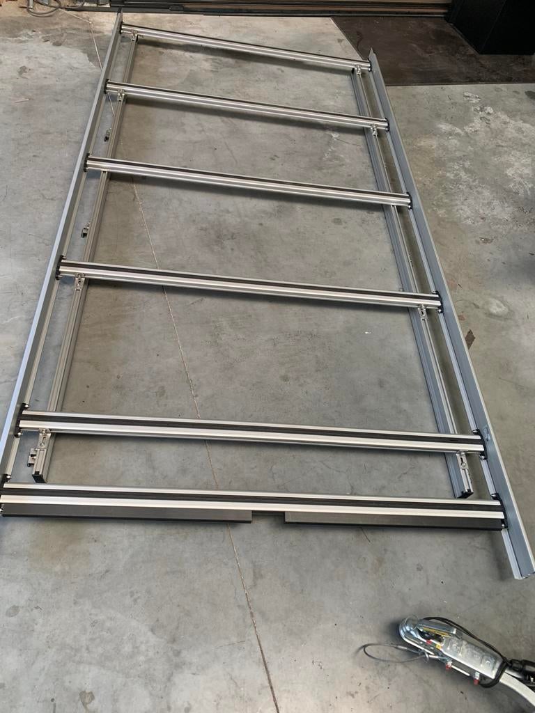 Mobietec gesloten dakdrager. 2 weken oud, Auto diversen, Dakdragers, Ophalen, Zo goed als nieuw