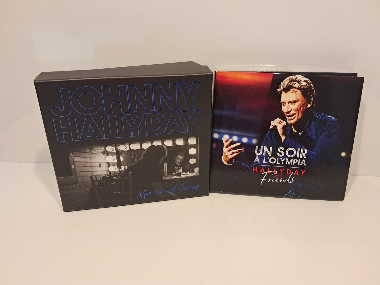 JOHNNY HALLIDAY, Enlèvement ou Envoi