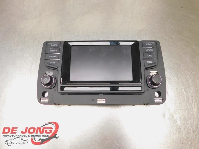 Navigatie Display van een Volkswagen Golf, Gebruikt, -, Volkswagen, -