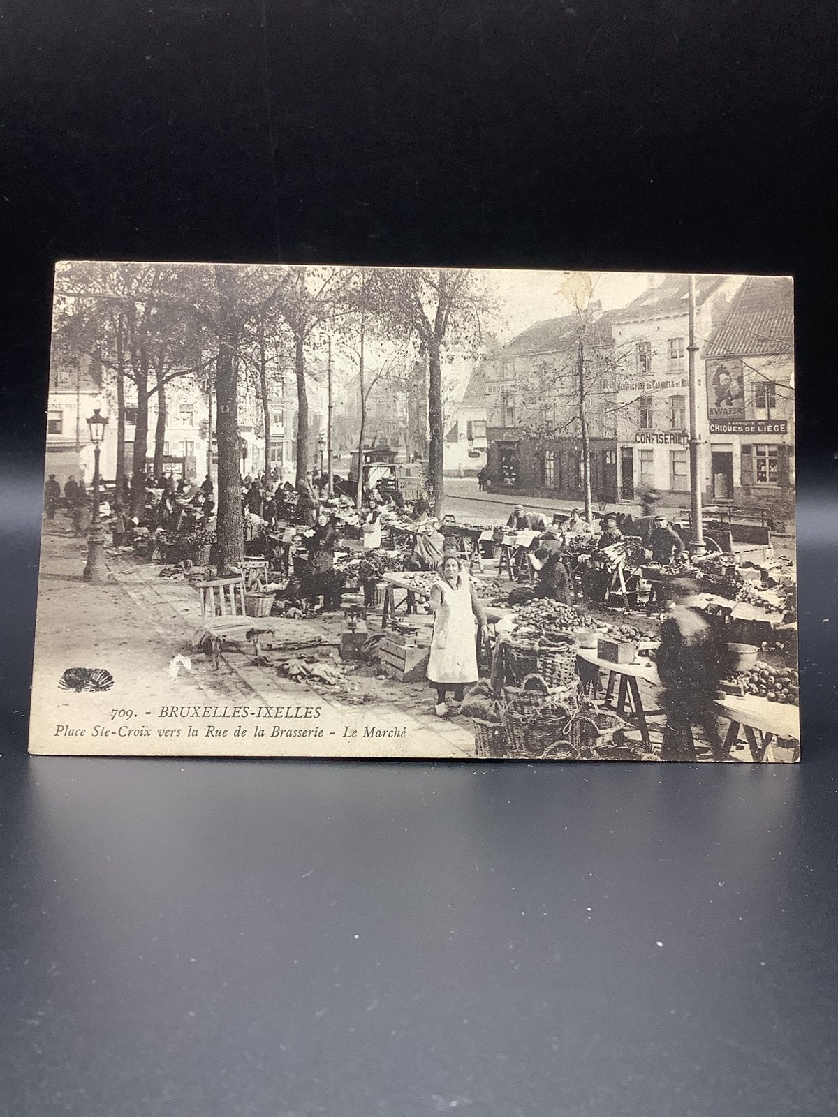 Ixelles - Place Ste-Croix - le marché, Enlèvement ou Envoi, Avant 1920, Affranchie, Bruxelles (Capitale)