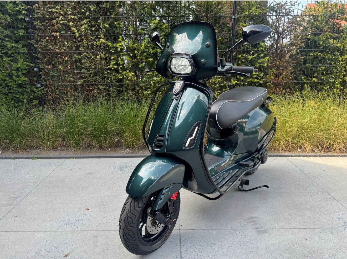 Vespa Sprint - A klasse - Custom Python Green, Klasse A (25 km/u), Ophalen of Verzenden, Zo goed als nieuw, Benzine