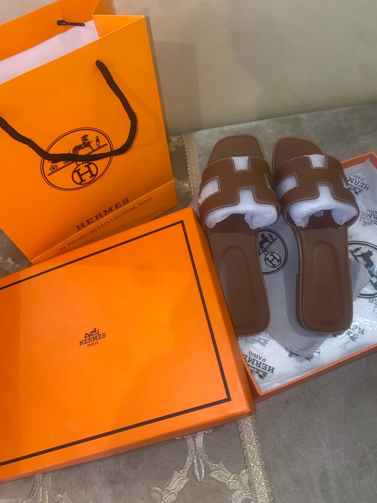 Claquette hermes oran marron, Kleding | Dames, Schoenen, Overige kleuren, Verzenden, Nieuw, Sandalen of Muiltjes