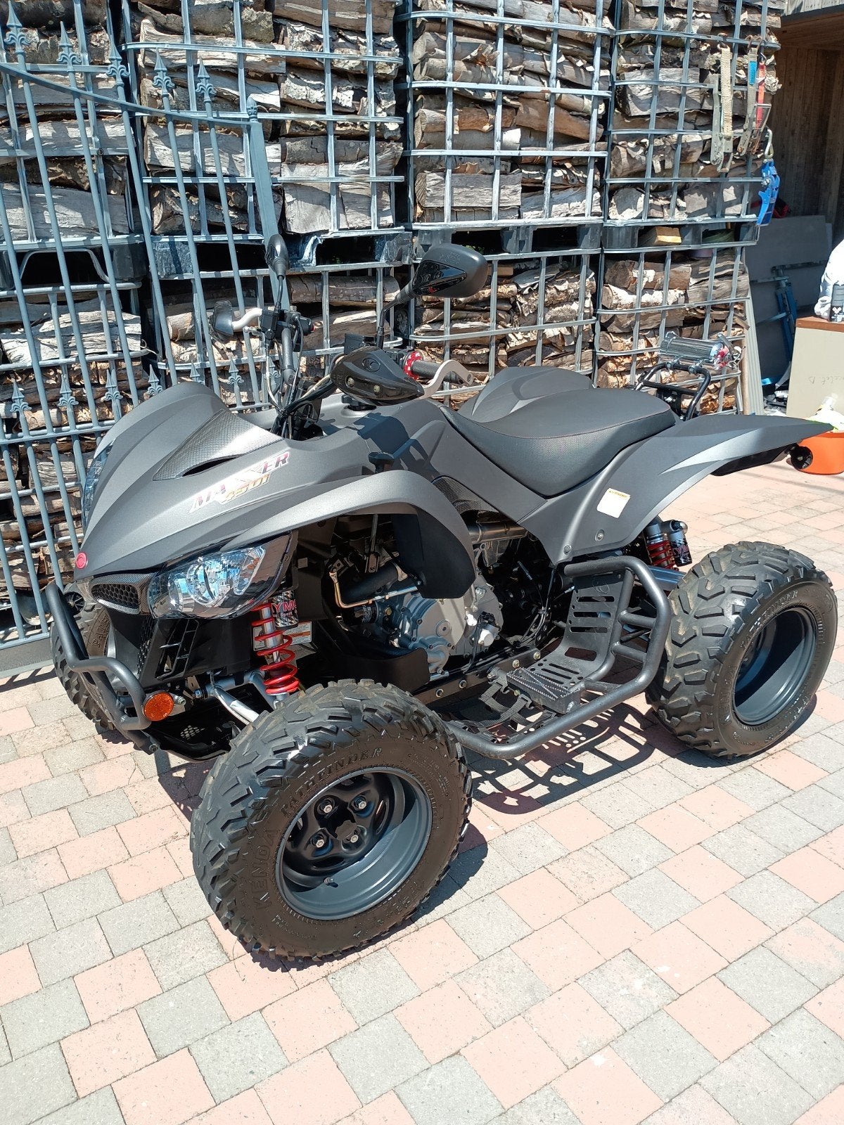 Quad KYMCO „Maxxer 450 i” State Show Room 2000 kilometer, Motoren, Particulier