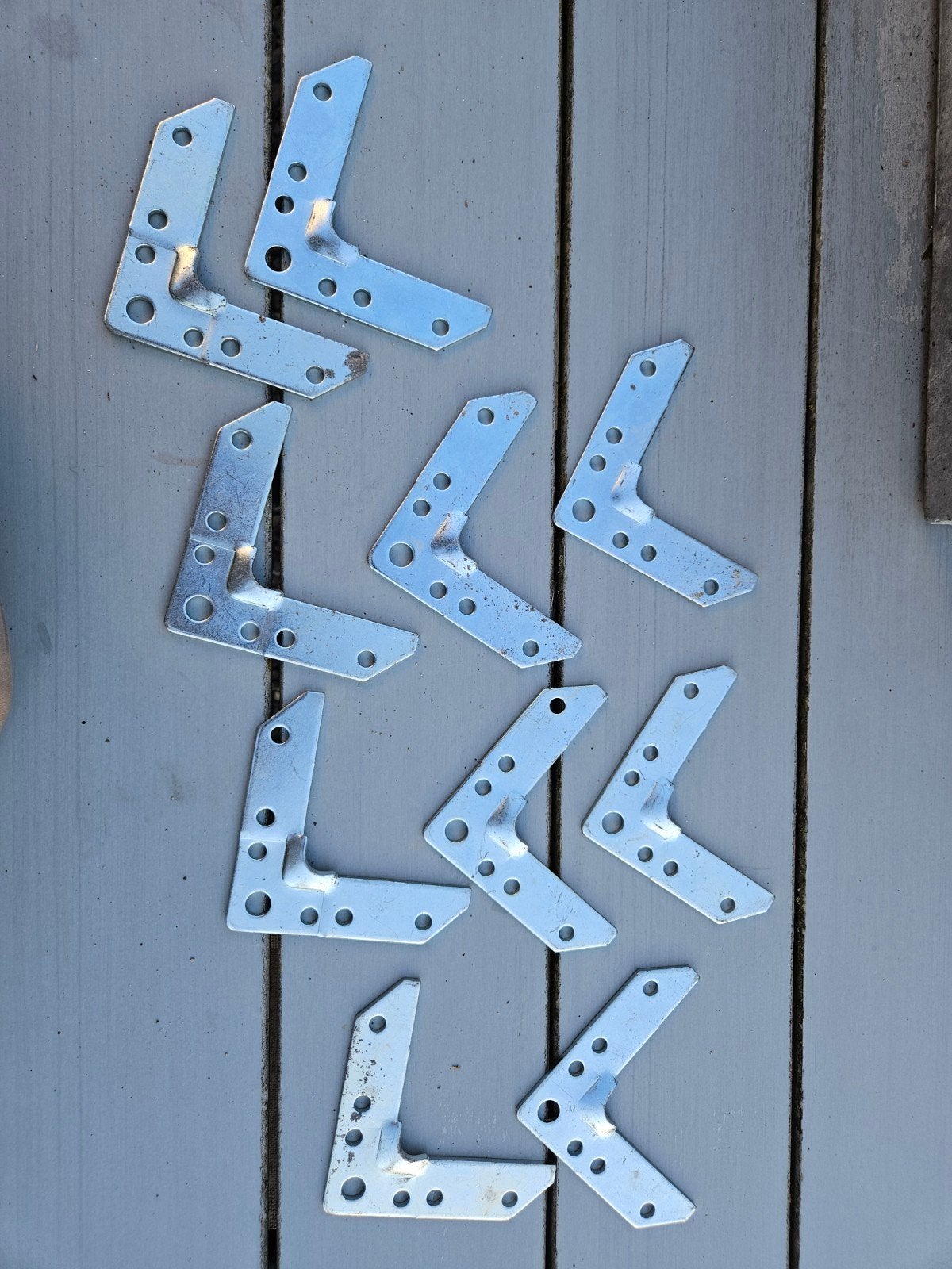 Lot de 173 Équerres d'angle renforcées en acier galvanisé, Enlèvement
