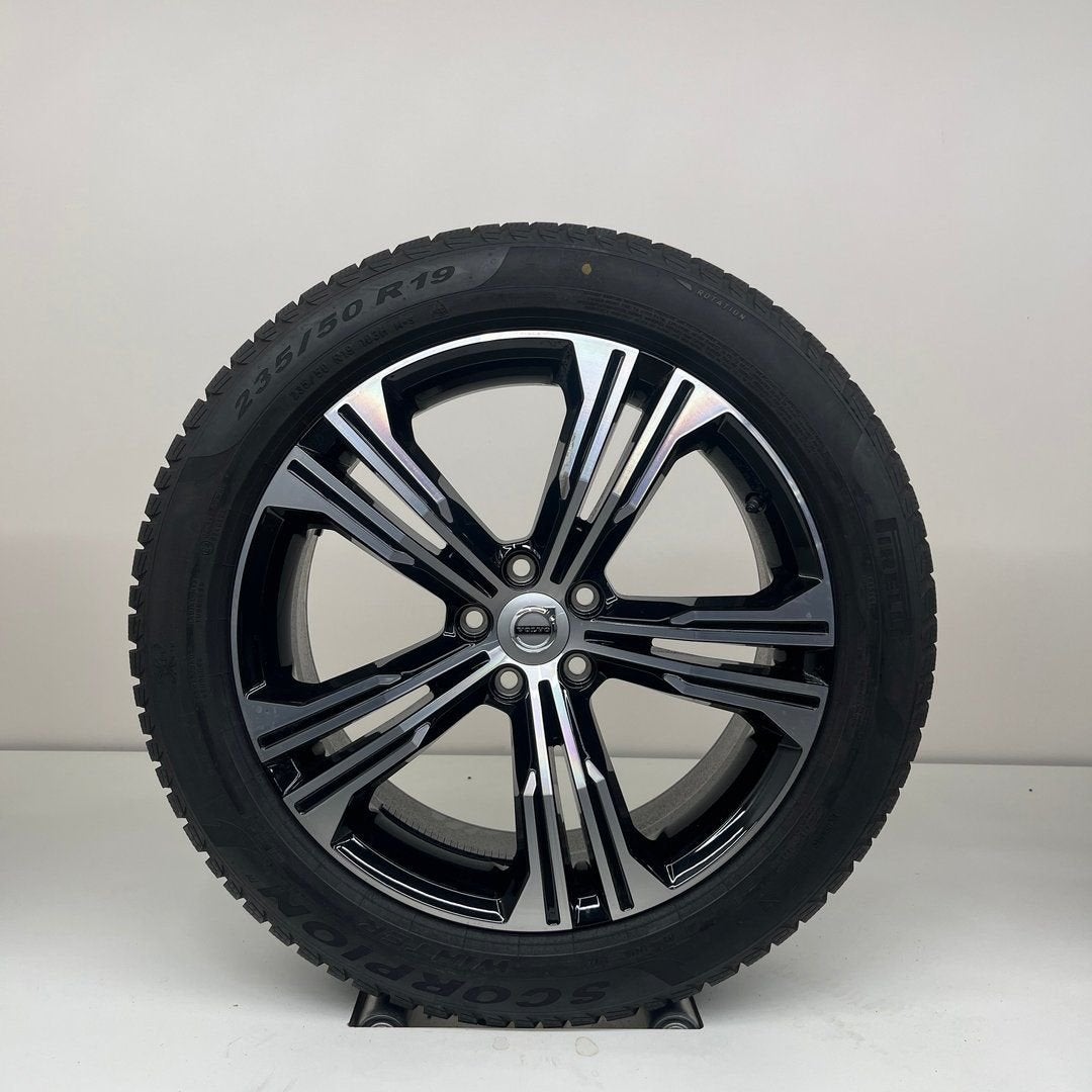 Volvo XC40 - 19 inch - winterbanden, Pneus et Jantes, Pneus hiver, Enlèvement ou Envoi, Véhicule de tourisme