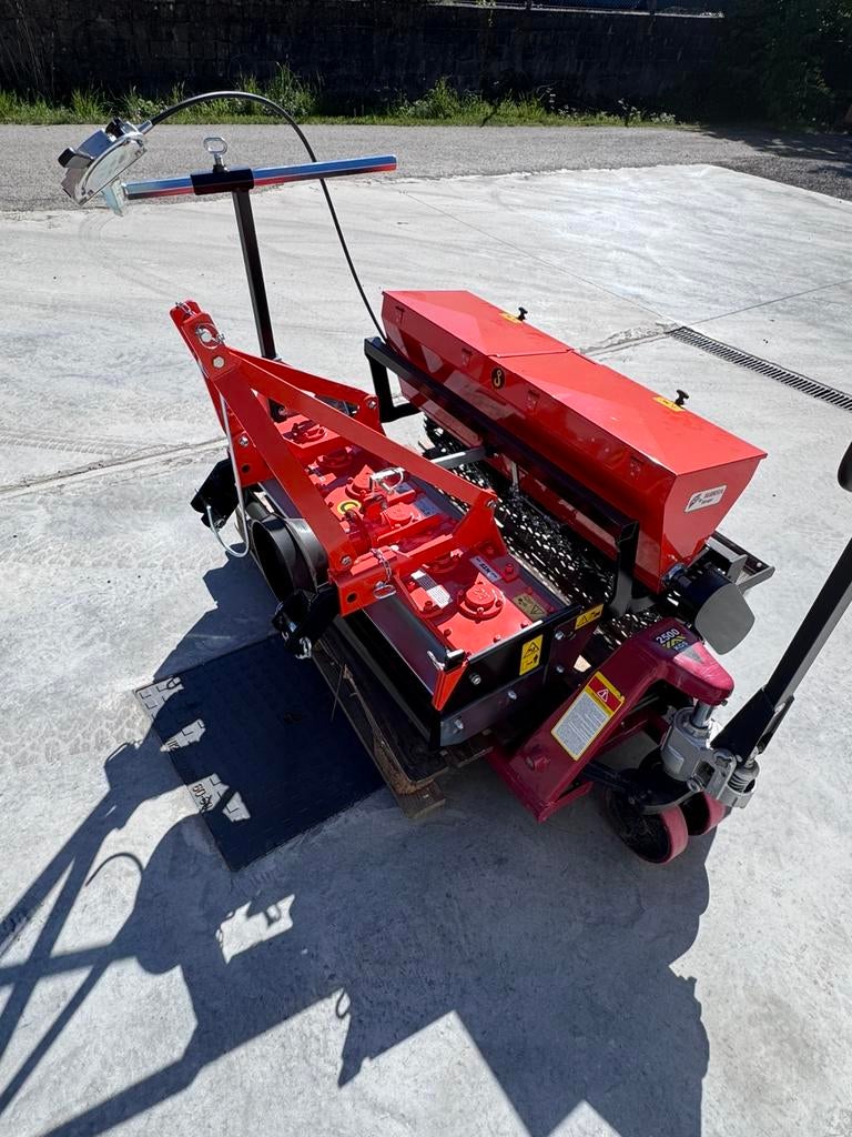 Rotoreg mtz 120 r2 met zaaimachine, Enlèvement