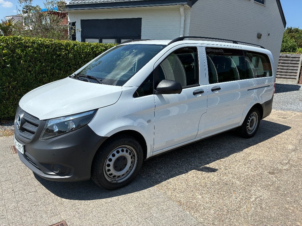 Mercedes-Benz Vito Tourer 116 CDI AUT. 9PL PRO LANG 69921KM, Euro 6, Entreprise, Carnet d'entretien, Noir