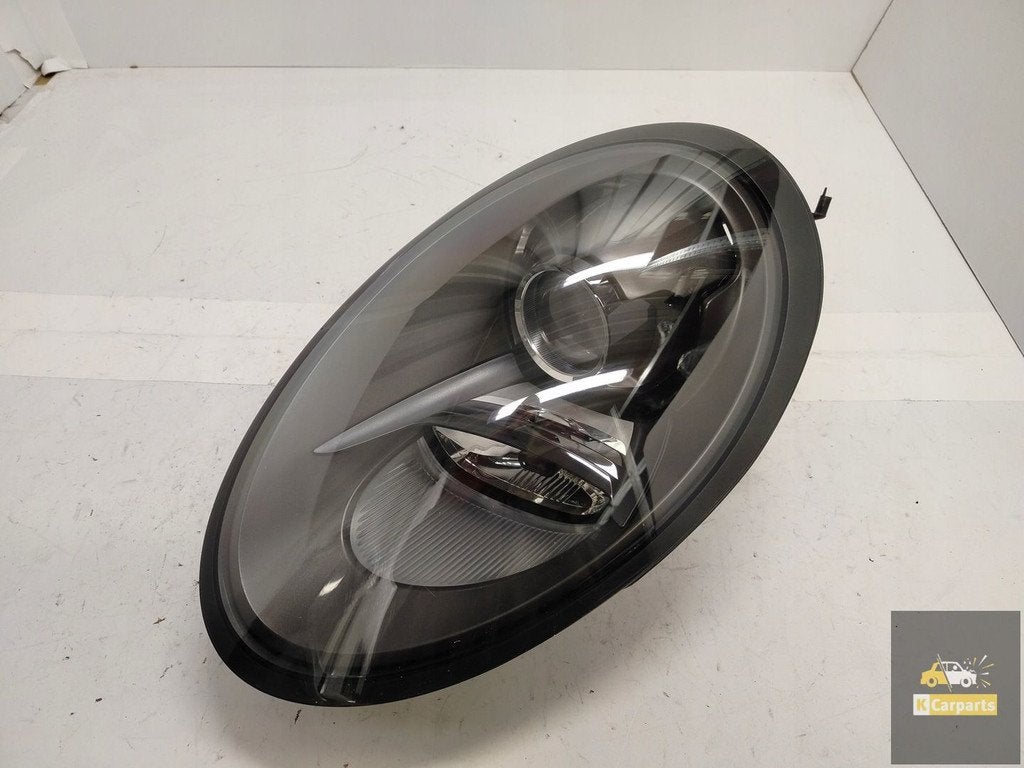 991.631.993.02, Porsche 911 991 Carrera GTS GT3 Zwart Donker, Gebruikt, Porscheplatz 1
70435  Stuttgart, DE, Porsche, Info@porsche.de