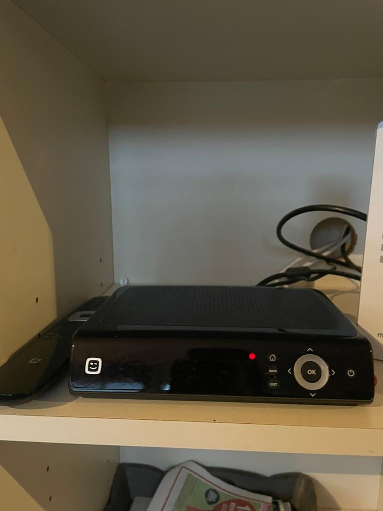 Digibox telenet, Audio, Tv en Foto, Schotelantennes, Ophalen of Verzenden, Zo goed als nieuw