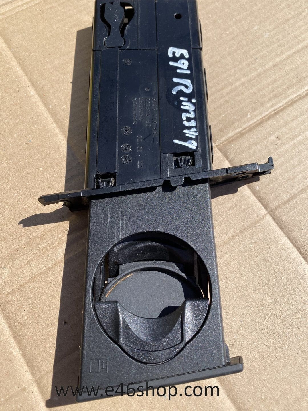 BMW 3 E90 E91 BEKERHOUDER RECHTS € 25, Auto-onderdelen, Gebruikt, -, -, Ophalen of Verzenden