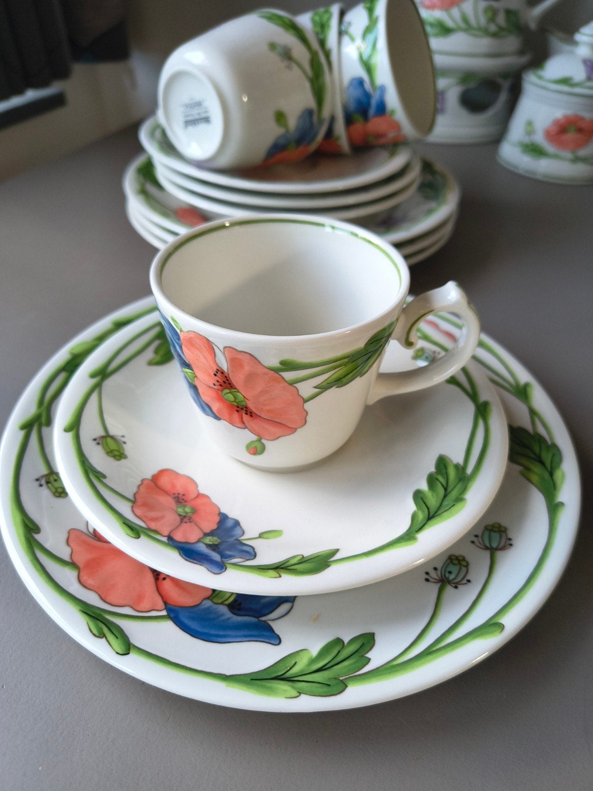 Villeroy & Boch koffie/theetassen met dessertbordjes, Antiek en Kunst, Ophalen