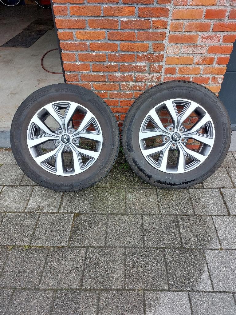 velgen met banden Kia sportage., Auto-onderdelen, Banden en Velgen, Banden en Velgen, Zomerbanden, 17 inch, 225 mm, Personenwagen