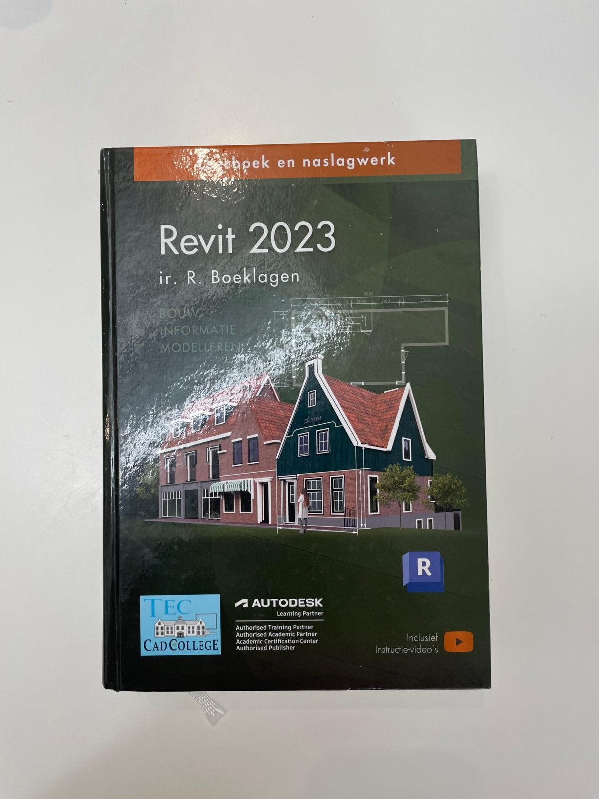 Revit 2023 leerboek, Ophalen, Zo goed als nieuw