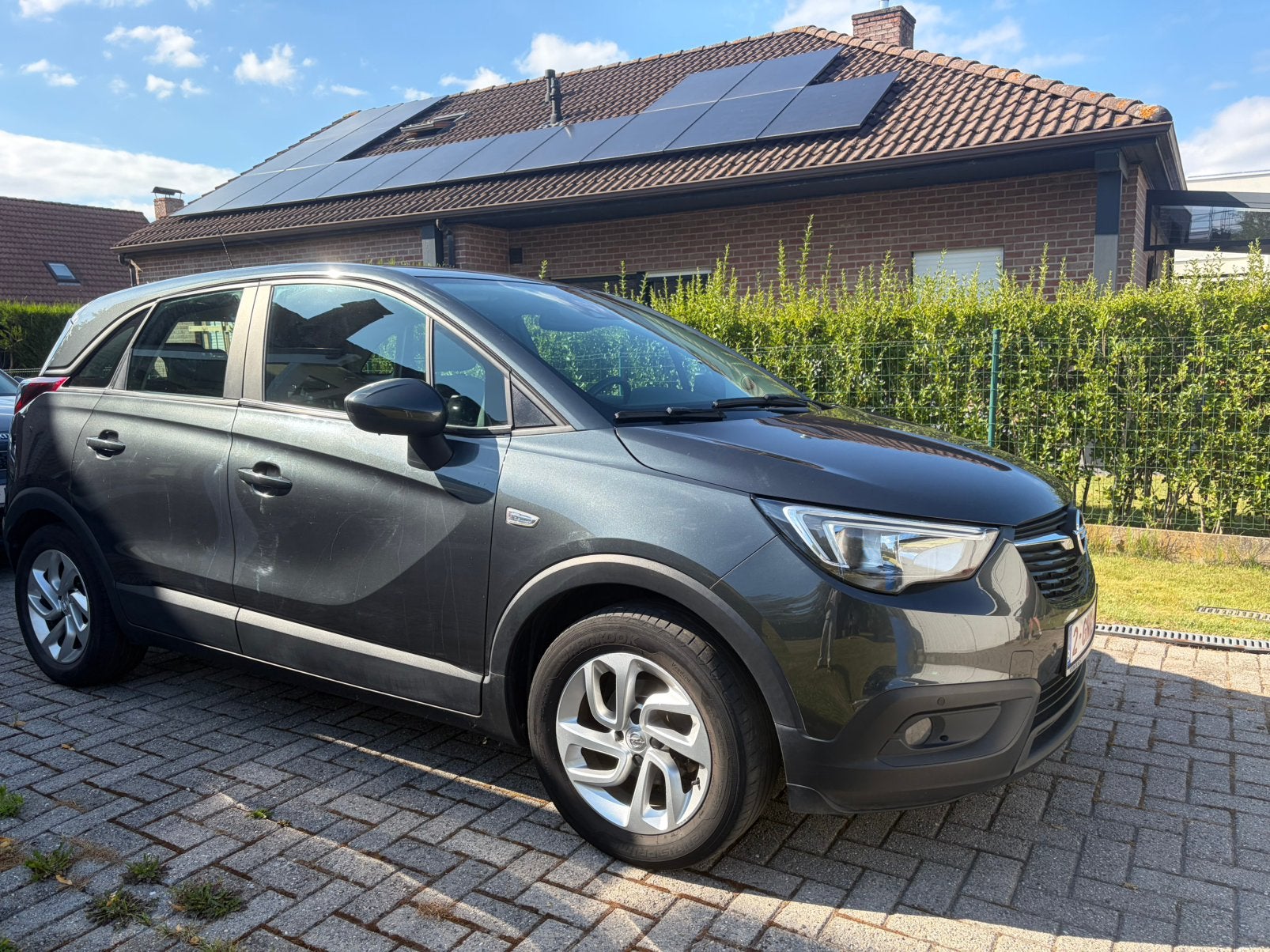 Opel Crossland X, Autos, Argent ou Gris, Achat, Boîte manuelle, Noir