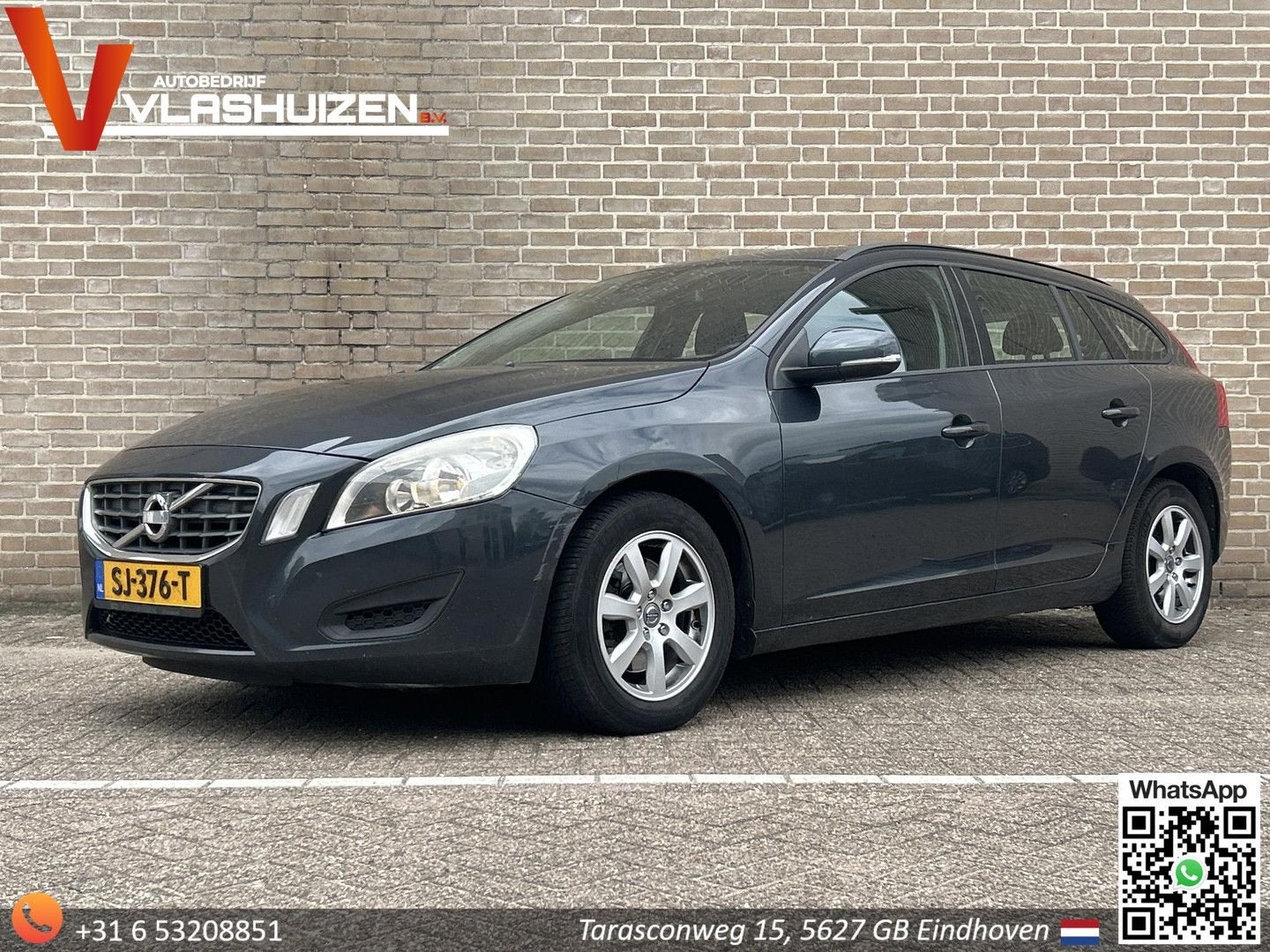 Volvo V60 1.6 D2 Kinetic | Climate | Cruise | Navi | PDC | A, Auto's, Volvo, Zwart, Start-stop-systeem, 119 g/km, Zilver of Grijs