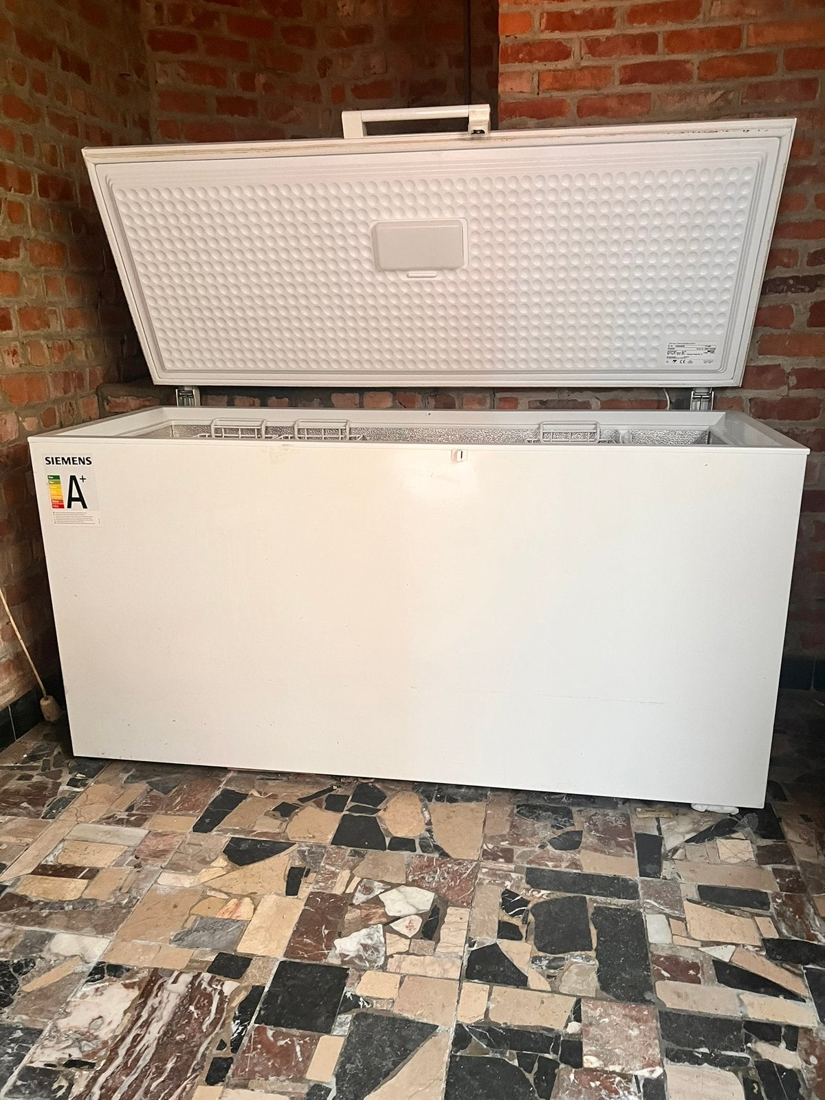 Diepvries, Elektronische apparatuur, Vriezers en Diepvrieskisten, Ophalen, Gebruikt, Vrijstaand, Vrieskist