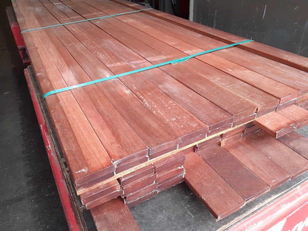 22 paquets de lames de terrasse Massaranduba 19 x 90 mm, Jardin & Terrasse, Neuf, Bois dur, 250 cm ou plus, Enlèvement ou Envoi