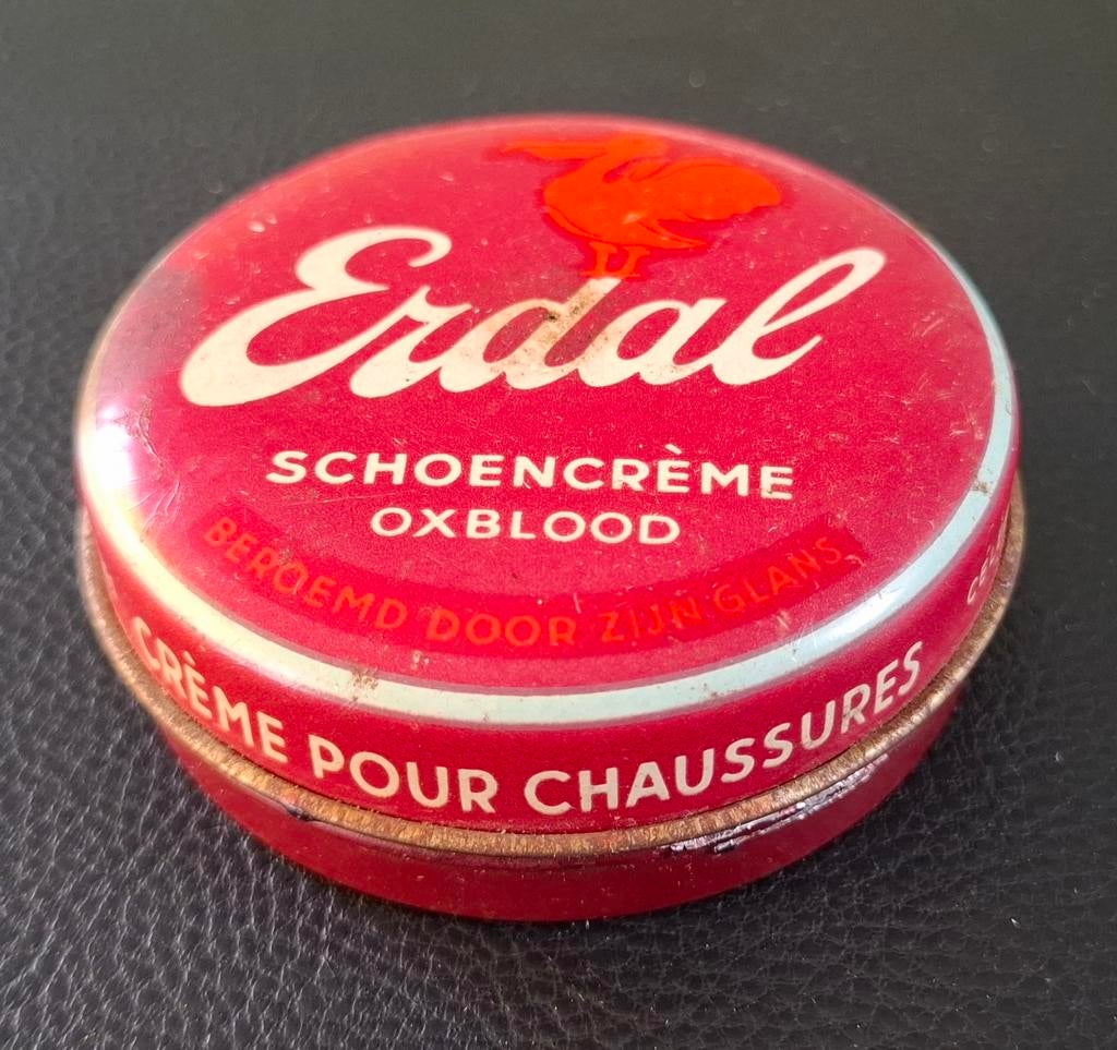 Ancienne boîte de cirage à chaussures Erdal. Du sang de bœuf, Enlèvement ou Envoi
