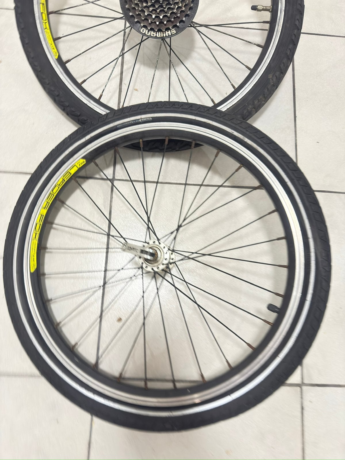 roues de velo, Enlèvement ou Envoi, Comme neuf
