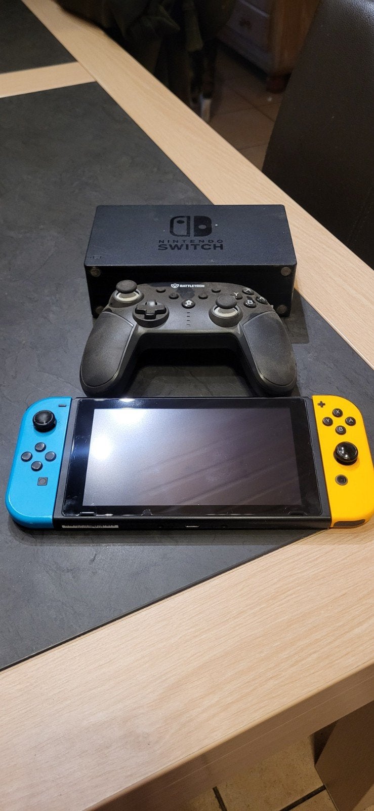 nintendo switch met alle kabels, Ophalen