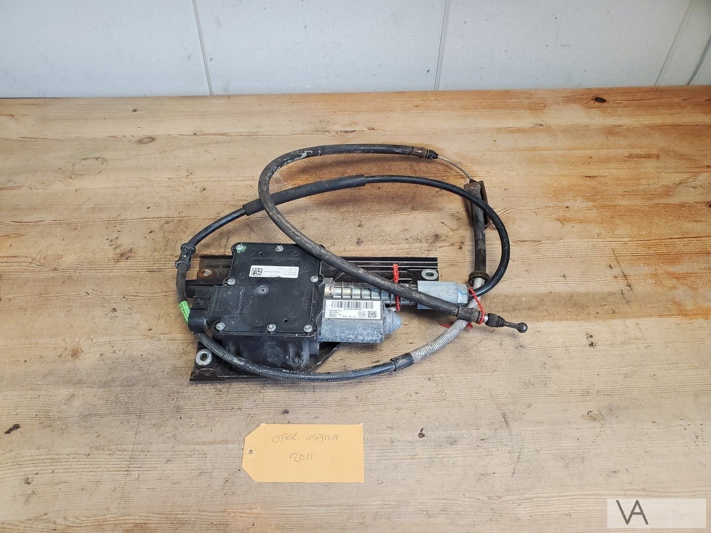 Opel Insignia 2008 -2016 elektrische handrem mechaniek €75, Gebruikt, -, -, Opel
