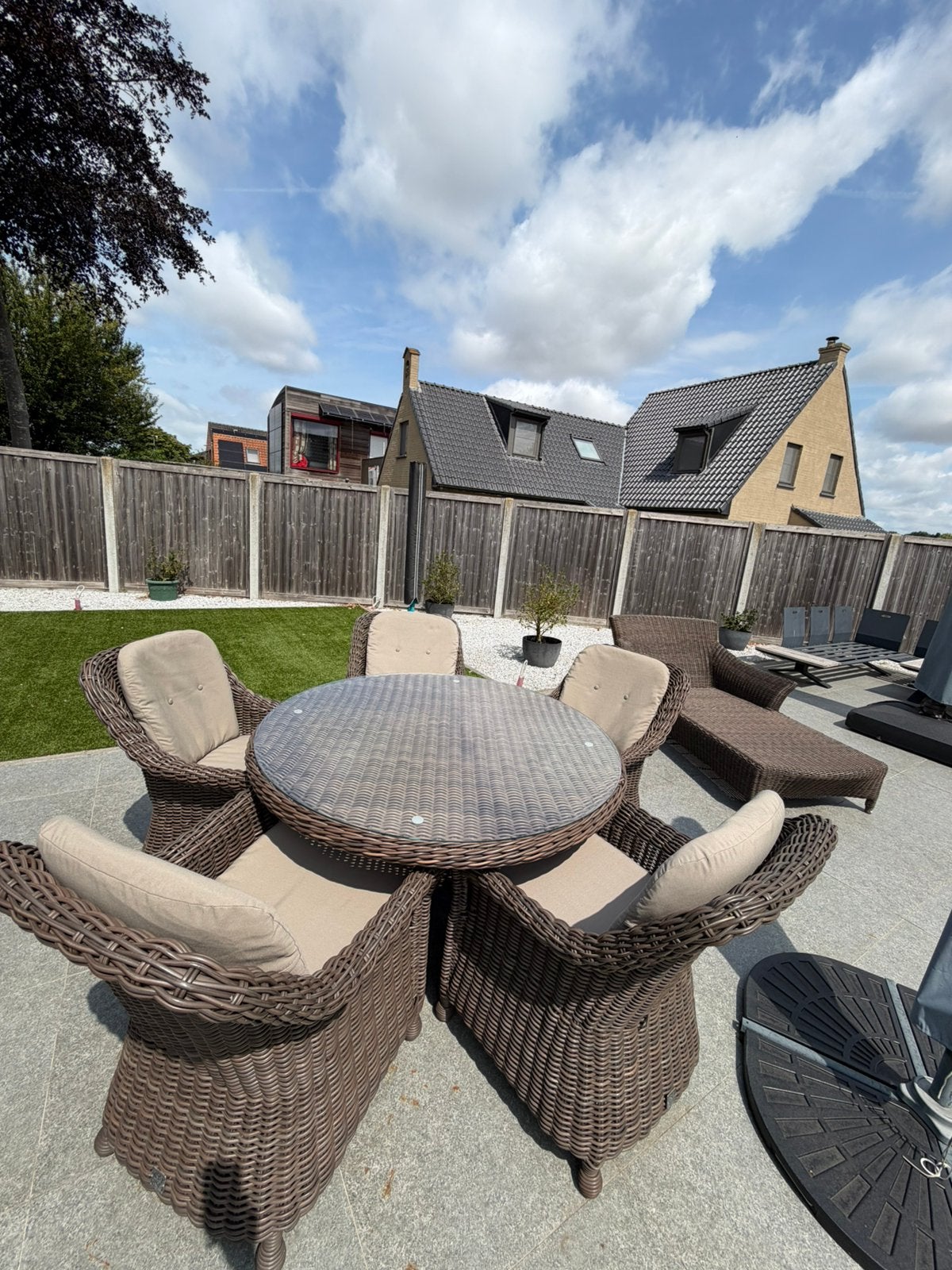 Four Seasons Outdoor tuinset – ronde tafel + 5 stoelen, Jardin & Terrasse, Ensembles de jardin, Osier, Salons de jardin, Comme neuf