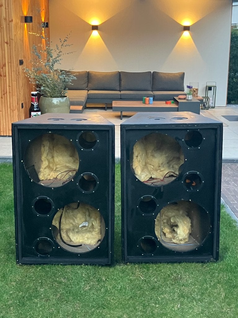 2x Lege dubbel 15 inch baskasten, Ophalen, Gebruikt, 150 watt of meer, Subwoofer