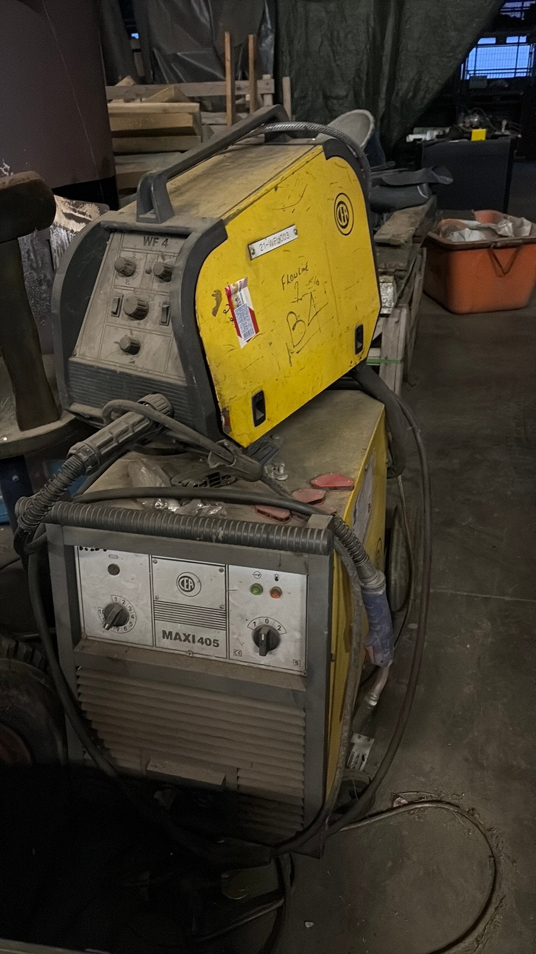 Halfautomaat cea maxi 405, Doe-het-zelf en Bouw, Ophalen, Gebruikt, 250 ampère, CO2