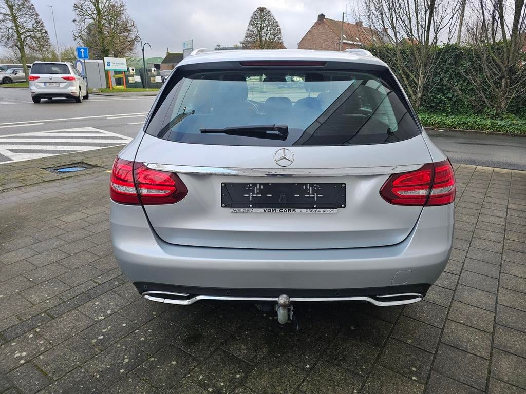 Mercedes C180 avantgarde benzine, Trekhaak, Achterwielaandrijving, Euro 6, 4 cilinders