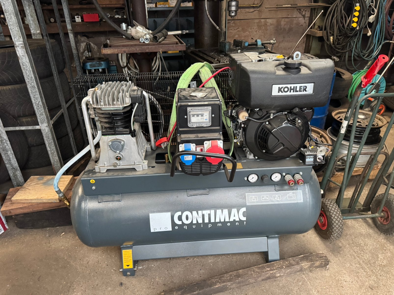 Te koop compressor, Doe-het-zelf en Bouw, Compressors, Ophalen, Zo goed als nieuw
