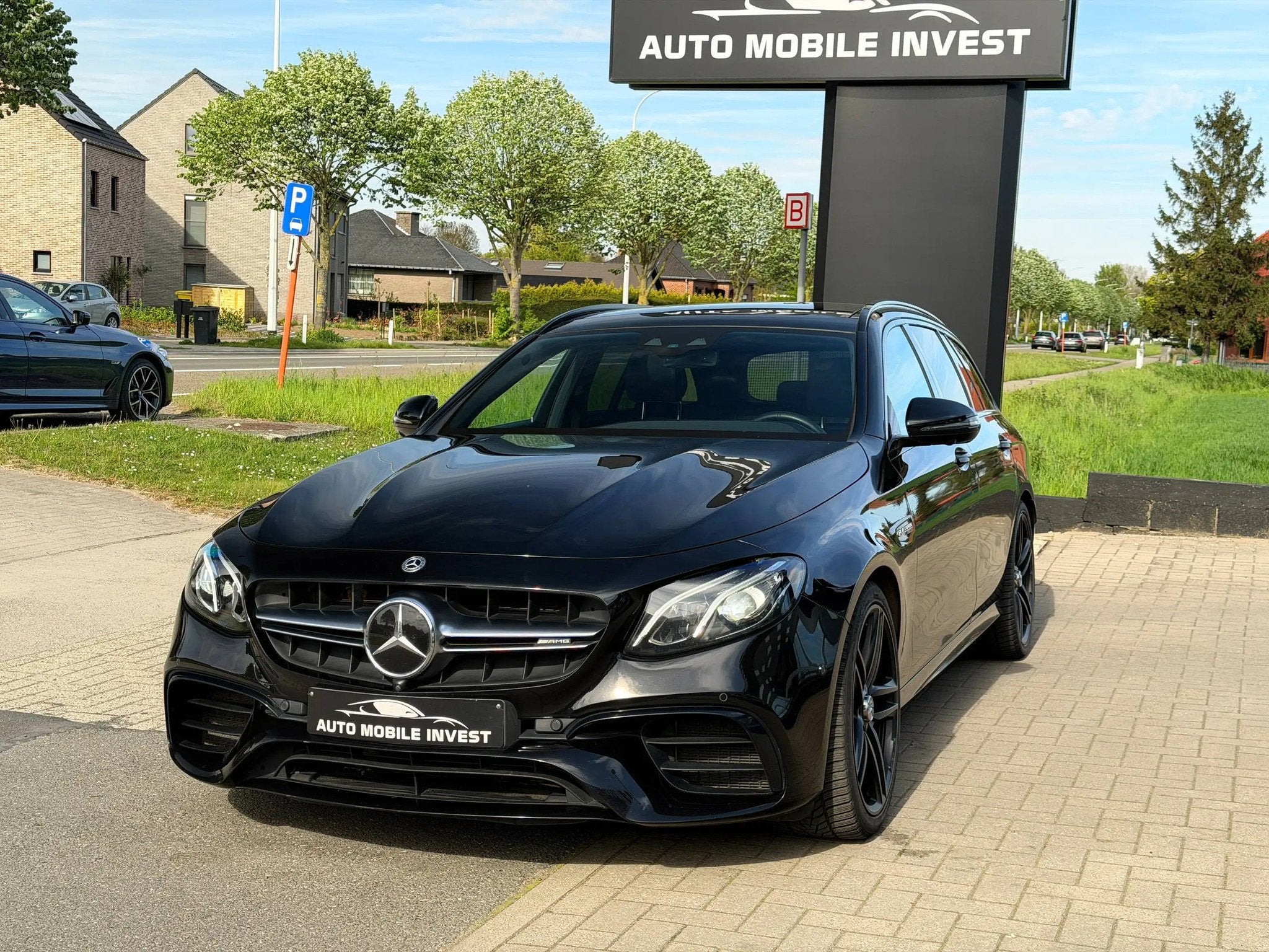 Mercedes-Benz E 63 AMG E 63 AMG 4-Matic 0483/47.20.60, Autos, Cuir, Achat, Entreprise, Carnet d'entretien