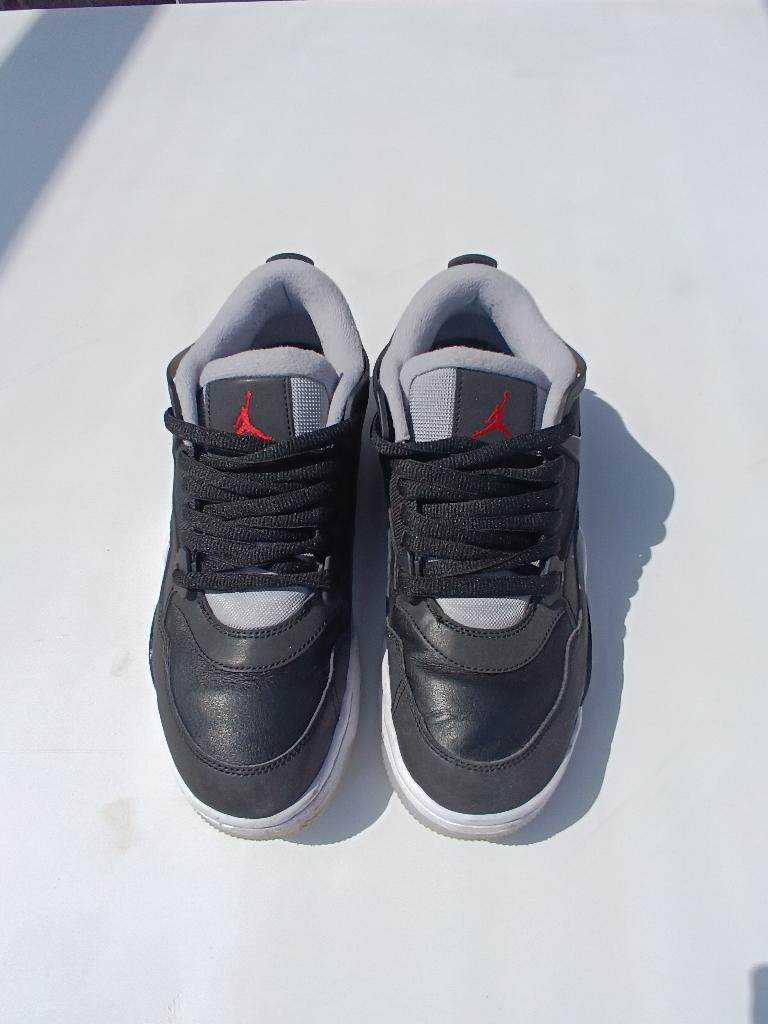 Nike Air Jordan 4 RM, Ophalen, Nike, Zo goed als nieuw, Sportschoenen
