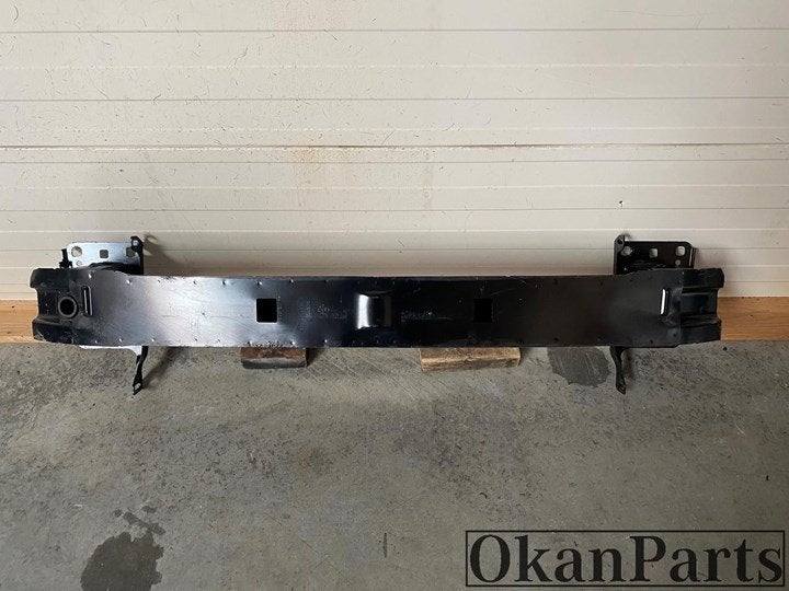 Skoda SuperB bumperbalk, Stellantis Europe S.p.A., Gebruikt, Info@stellantis.com, Corso Giovanni Agnelli 200
10135  Turin, IT