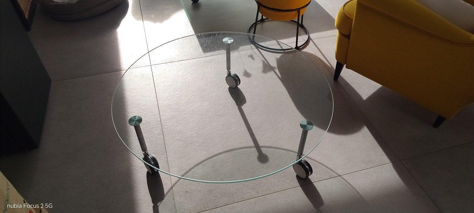 Table de salon diam 90cm, Maison & Meubles, Rond, 50 à 100 cm, Verre, Enlèvement